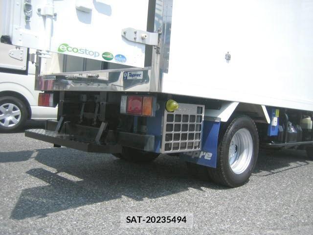 Isuzu ELF TRUCK 2018-07 8524717-17