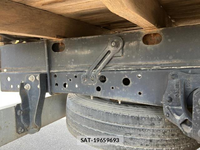 Isuzu ELF TRUCK 2011-08 8524730-14