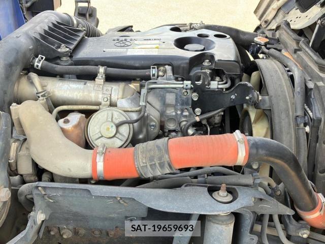 Isuzu ELF TRUCK 2011-08 8524730-17