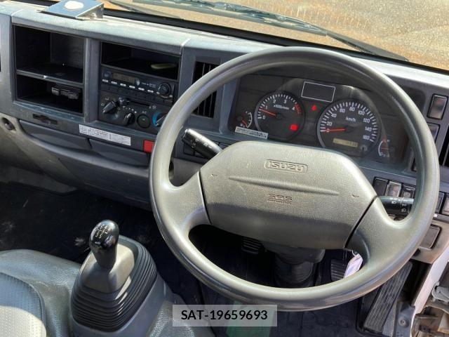 Isuzu ELF TRUCK 2011-08 8524730-20