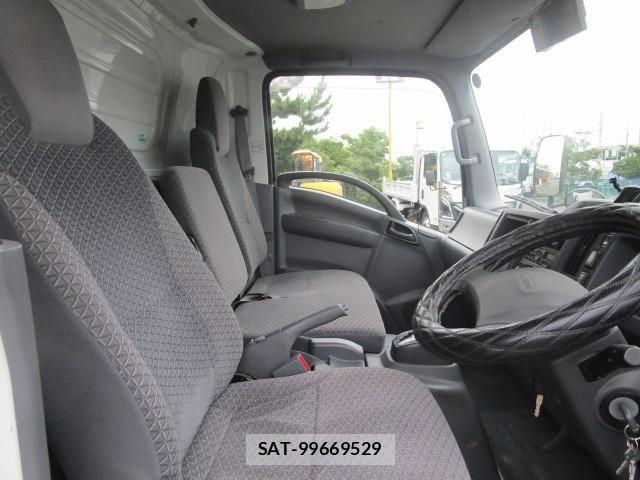 Isuzu ELF TRUCK 2021-06 8524649-15