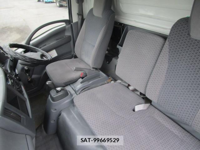 Isuzu ELF TRUCK 2021-06 8524649-22