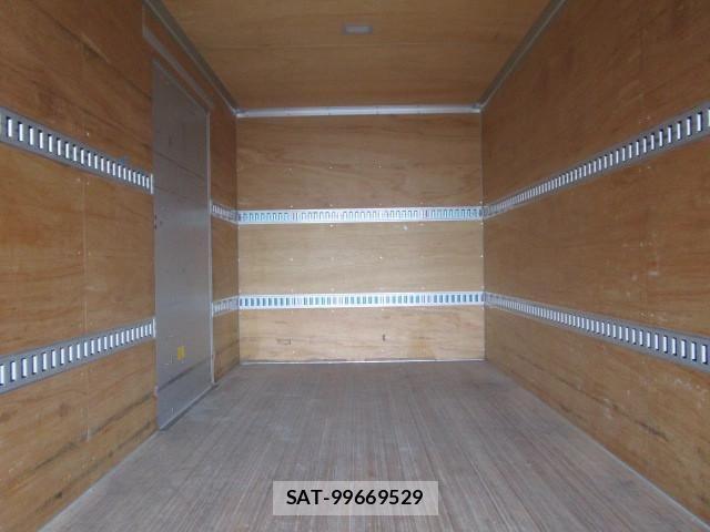 Isuzu ELF TRUCK 2021-06 8524649-8