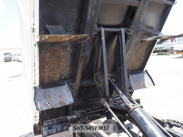 Isuzu ELF TRUCK 2004-08 8524703-13
