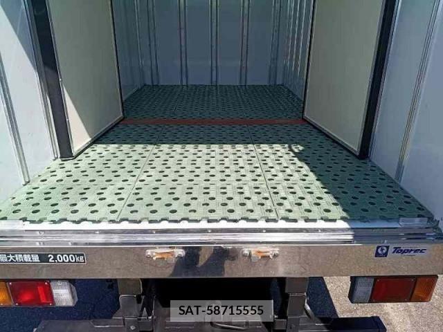 Isuzu ELF TRUCK 2015-10 8524731-11