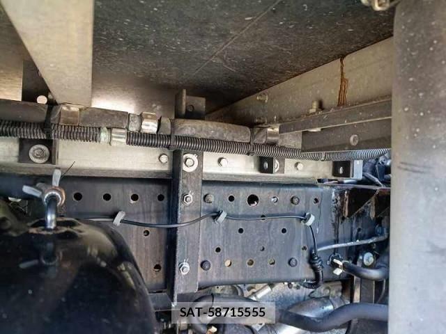 Isuzu ELF TRUCK 2015-10 8524731-27