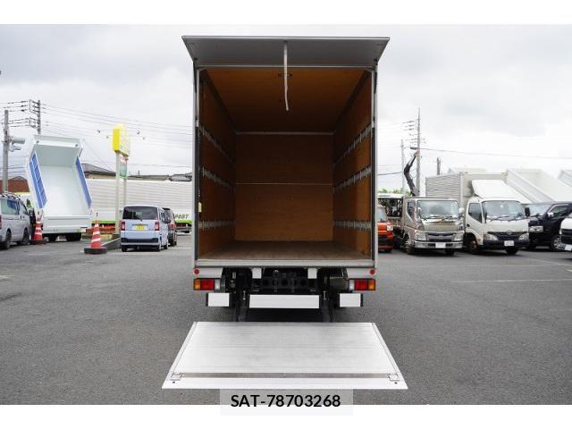 Isuzu ELF TRUCK 2023-06 8524634-18