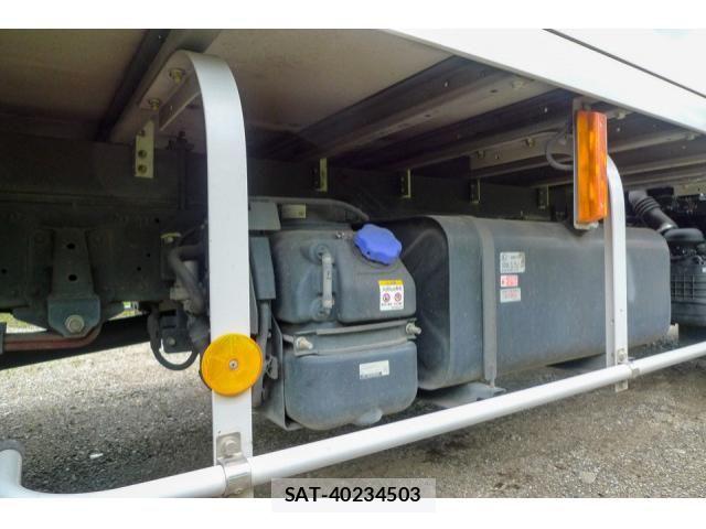 Isuzu ELF TRUCK 2019-10 8524719-13