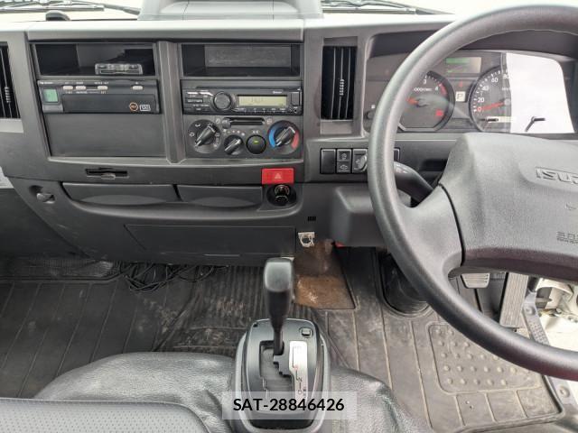 Isuzu ELF TRUCK 2022-01 8524698-24