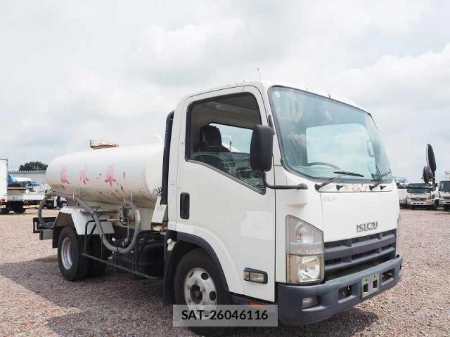 Isuzu ELF TRUCK 2012-06 8524738-6