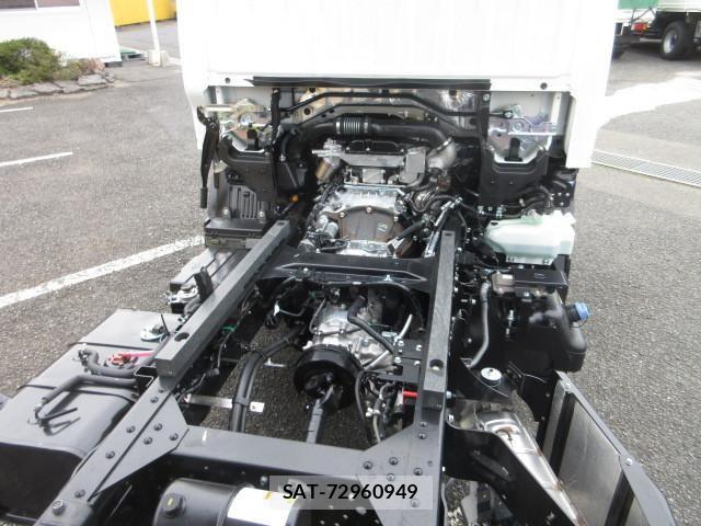 Isuzu ELF TRUCK 2026-01 8524655-17