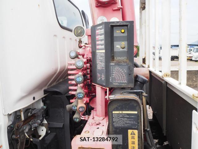 Isuzu ELF TRUCK 2010-08 8524721-15