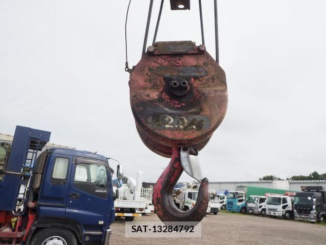 Isuzu ELF TRUCK 2010-08 8524721-16