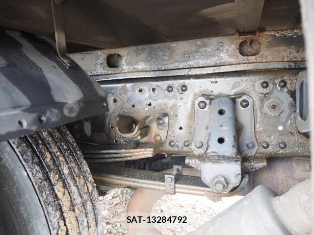 Isuzu ELF TRUCK 2010-08 8524721-25