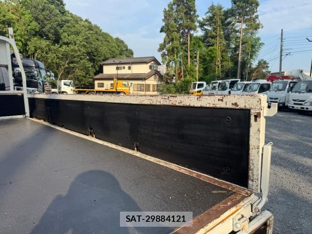 Isuzu ELF TRUCK 2006-03 8524735-11