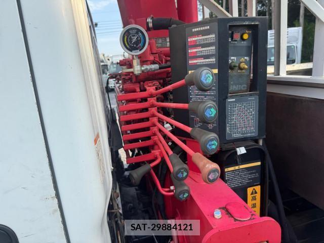 Isuzu ELF TRUCK 2006-03 8524735-20