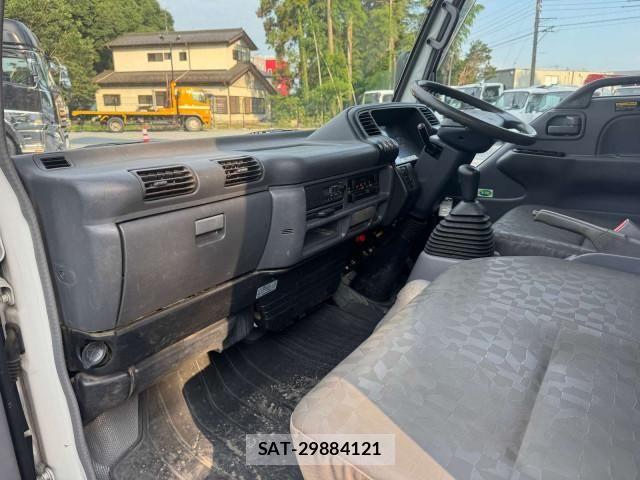 Isuzu ELF TRUCK 2006-03 8524735-27