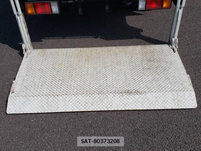 Isuzu ELF TRUCK 2021-07 8524682-14
