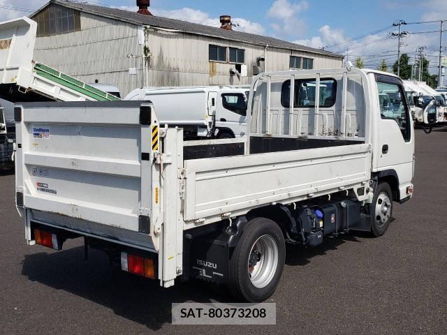 Isuzu ELF TRUCK 2021-07 8524682-3