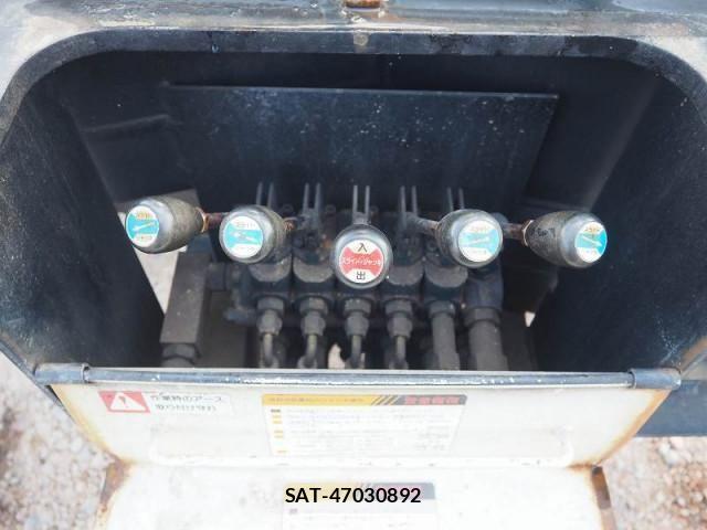 Isuzu ELF TRUCK 2008-05 8524659-26