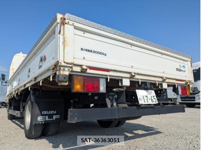 Isuzu ELF TRUCK 2019-08 8524699-5