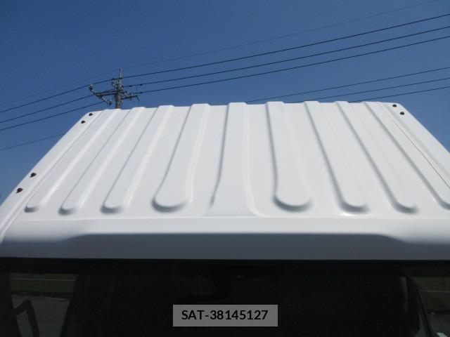 Isuzu ELF TRUCK 2020-03 8524664-20