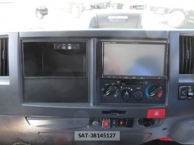 Isuzu ELF TRUCK 2020-03 8524664-24
