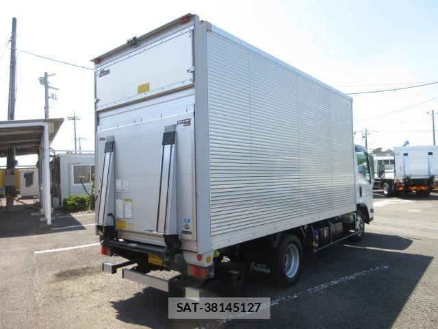 Isuzu ELF TRUCK 2020-03 8524664-3