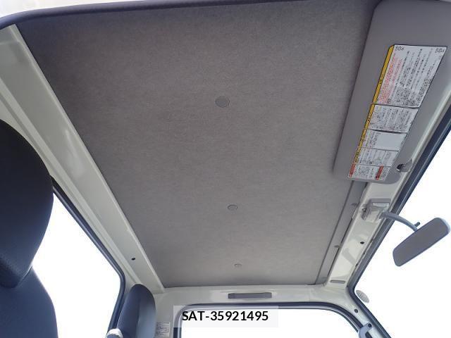 Isuzu ELF TRUCK 2019-07 8524700-10