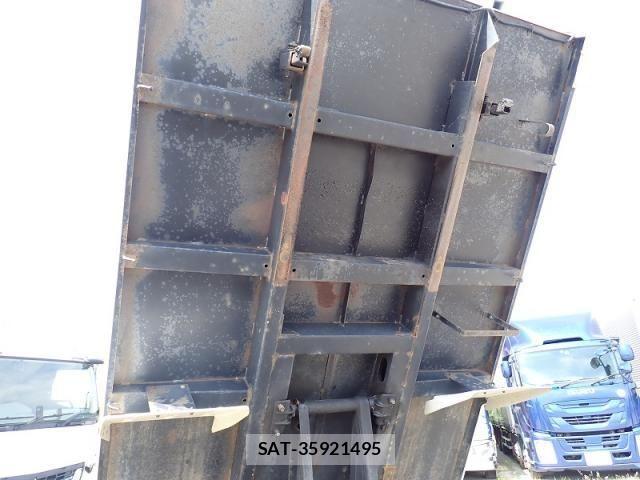 Isuzu ELF TRUCK 2019-07 8524700-16