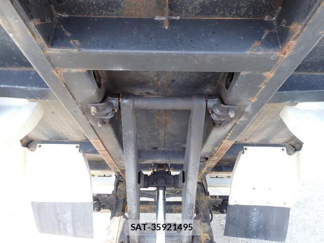 Isuzu ELF TRUCK 2019-07 8524700-17