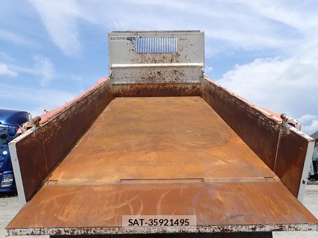 Isuzu ELF TRUCK 2019-07 8524700-6