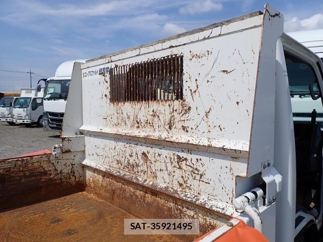 Isuzu ELF TRUCK 2019-07 8524700-8