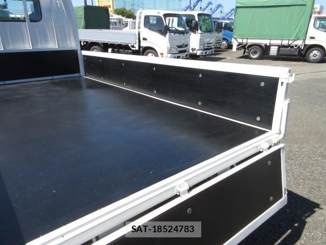 Isuzu ELF TRUCK 2016-07 8524720-9