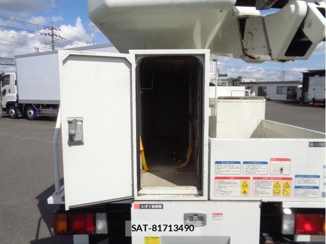 Isuzu ELF TRUCK 2020-07 8524662-6