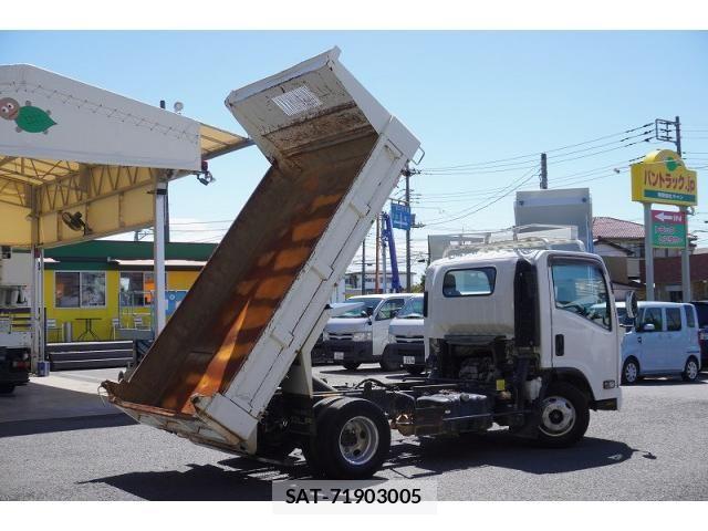 Isuzu ELF TRUCK 2018-06 8524657-21