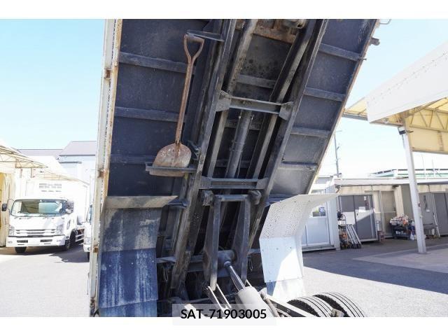 Isuzu ELF TRUCK 2018-06 8524657-23