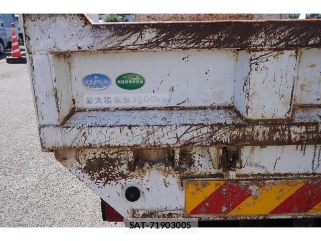 Isuzu ELF TRUCK 2018-06 8524657-26