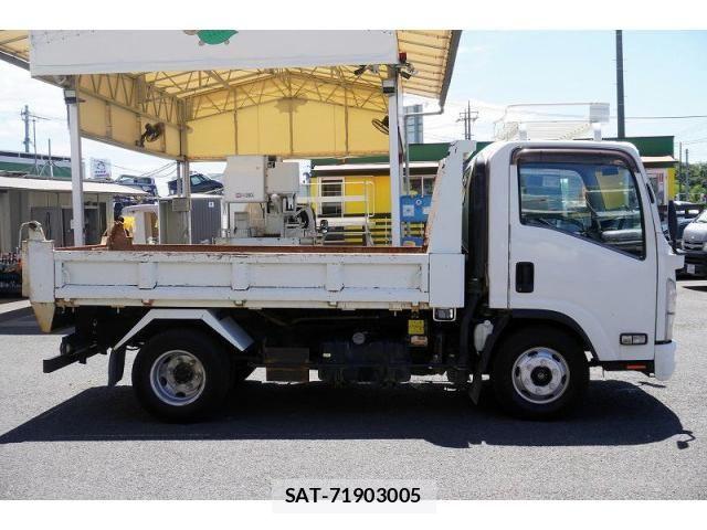 Isuzu ELF TRUCK 2018-06 8524657-4