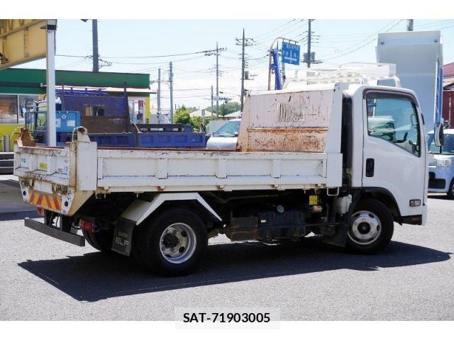 Isuzu ELF TRUCK 2018-06 8524657-7