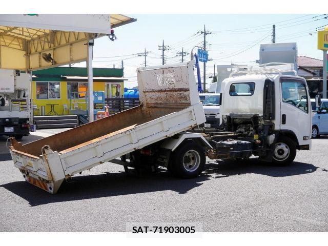 Isuzu ELF TRUCK 2018-06 8524657-8