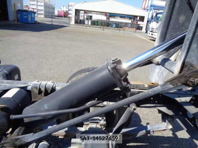 Isuzu ELF TRUCK 2018-08 8561784-11