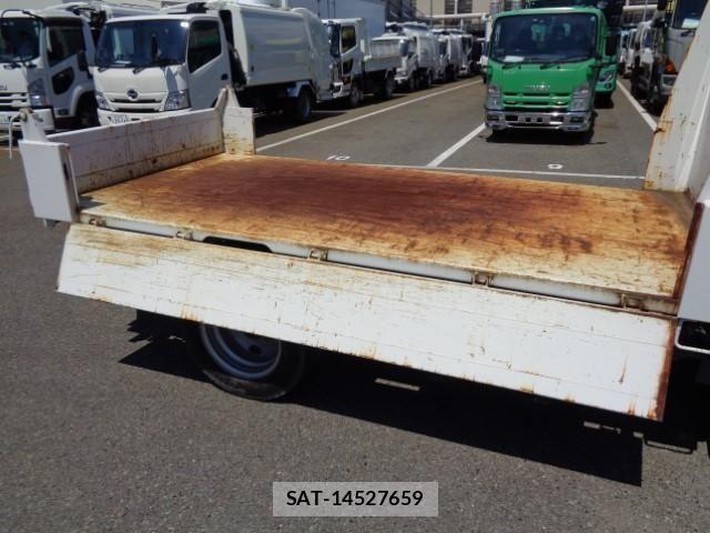 Isuzu ELF TRUCK 2018-08 8561784-14