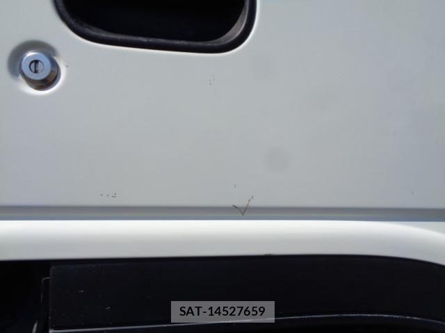 Isuzu ELF TRUCK 2018-08 8561784-24