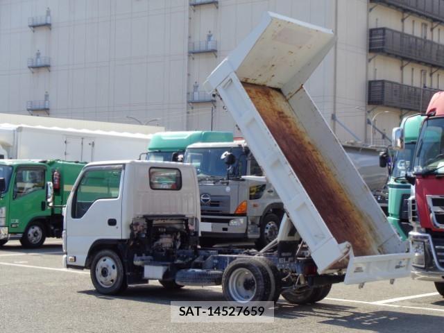 Isuzu ELF TRUCK 2018-08 8561784-8
