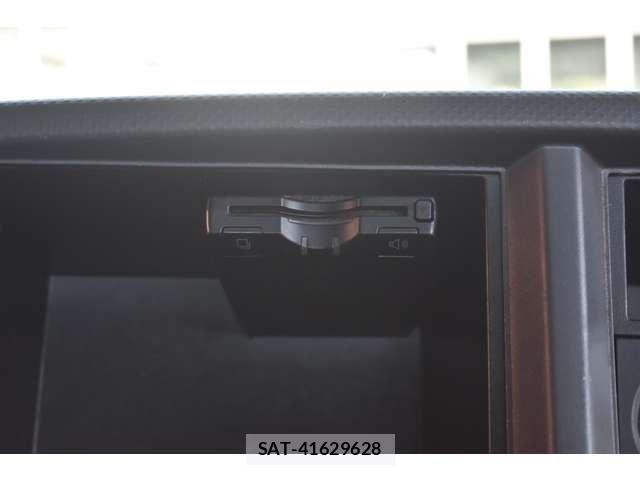Isuzu ELF TRUCK 2016-07 8561790-22