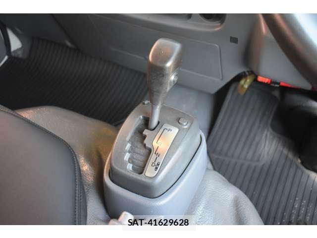 Isuzu ELF TRUCK 2016-07 8561790-2
