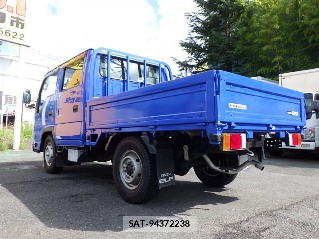 Isuzu ELF TRUCK 2015-07 8561792-1