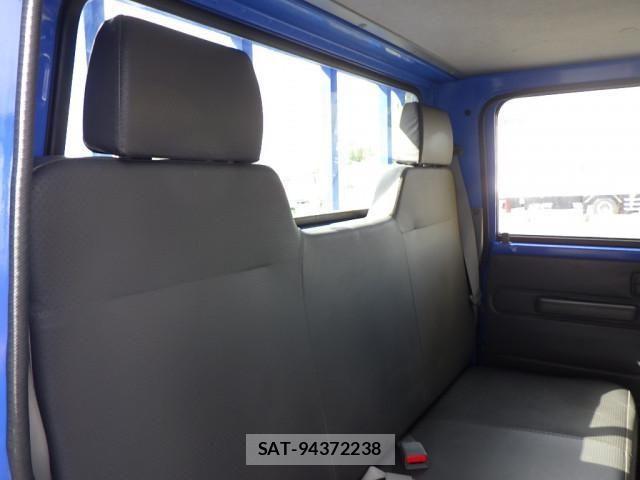 Isuzu ELF TRUCK 2015-07 8561792-21