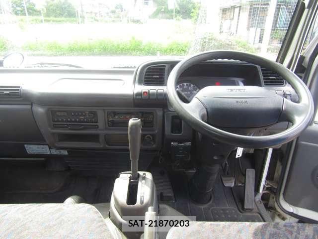 Isuzu ELF TRUCK 2003-11 8561798-12